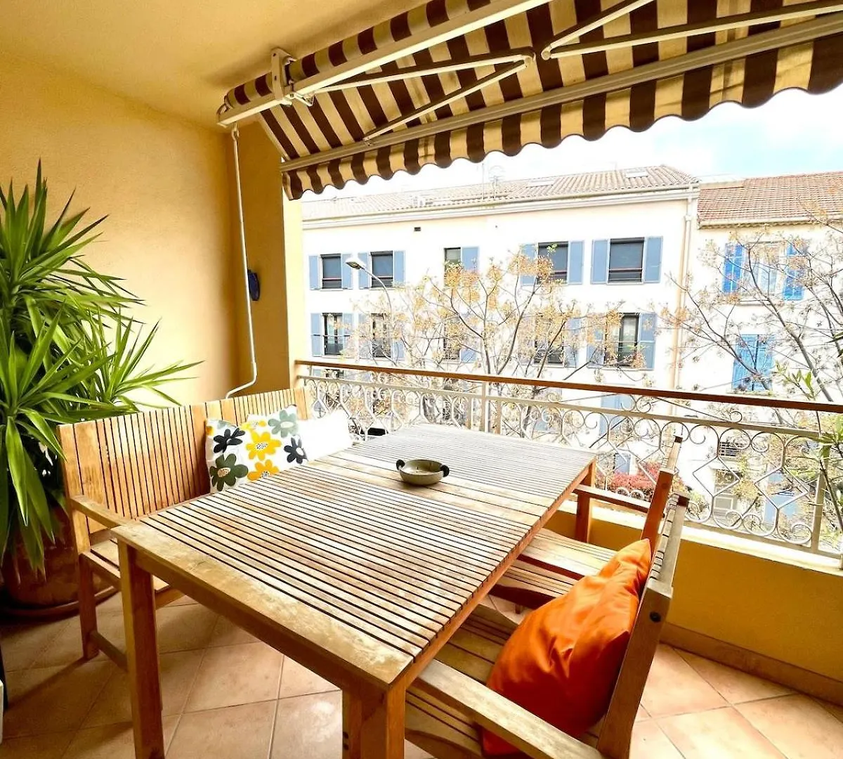 Le Majorelle' - T2 50M2 Parking & Terrace 사나리쉬르메르 0*,